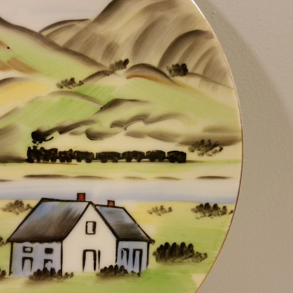 Vintage hand painted Plate - Picture 4 of 7